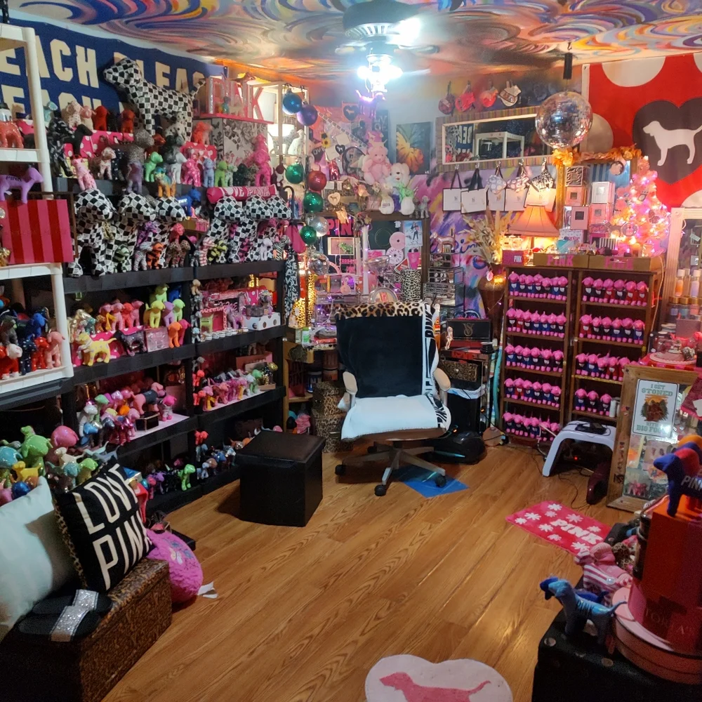 My Pink Collection - Picture 1 of 12